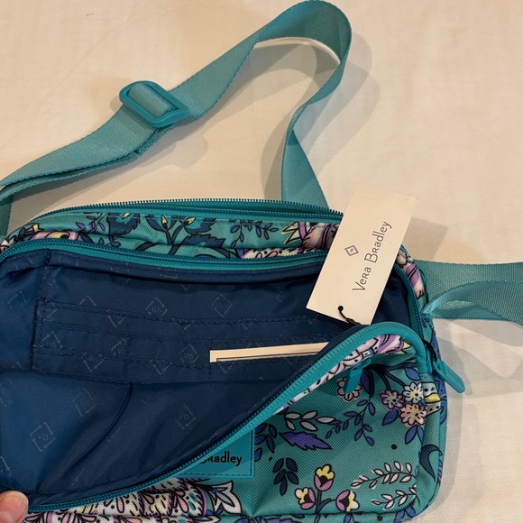 Vera Bradley Peacock Garden pattern Crossbody Bag - Picture 2 of 6